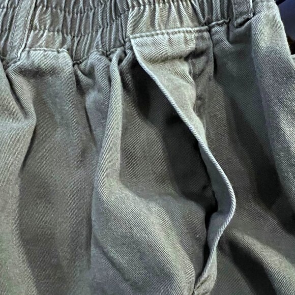 Forever 21- Size Small Jrs.  Army Green Cargo Cotton Pants-Side Pockets-Elastic - Picture 5 of 13